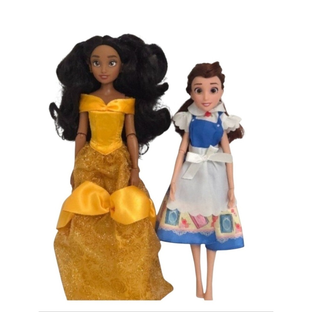 Disney Princess Belle & Fully Articulated Moana Doll Lot- Beauty Beast- Set of 2